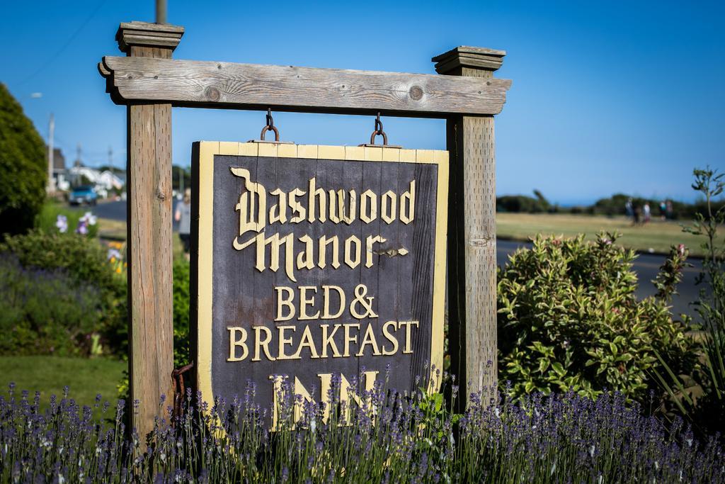 ויקטוריה Dashwood Manor Seaside Bed & Breakfast חדר תמונה